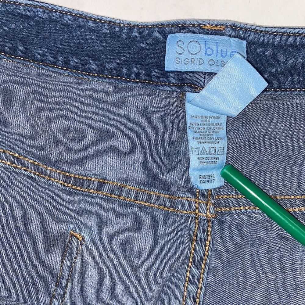 10/$50 SO BLUE SIGRID OLDEN WOMAN JEANS SHORTS SIZE 20W - Picture 6 of 14